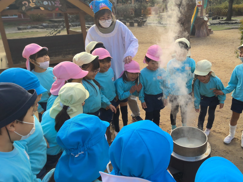 「できた～！」「いいにおいする！」「ホントにできた！」心配していたんだね。　