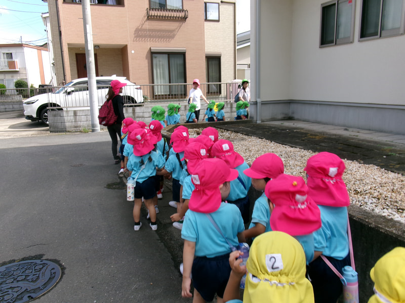 どこにお出かけ？ポスト！郵便局！