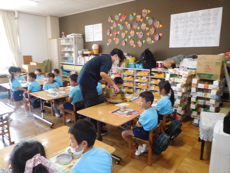 給食も一緒に食べたよ
