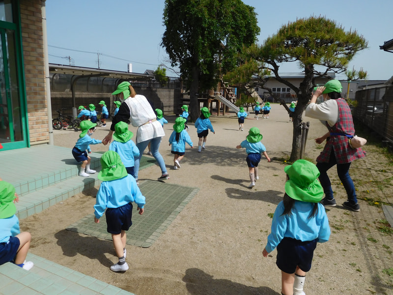 お外に行こう。