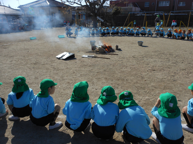 お正月飾りを燃やしました。年々お飾りが少なくなり、残念です。