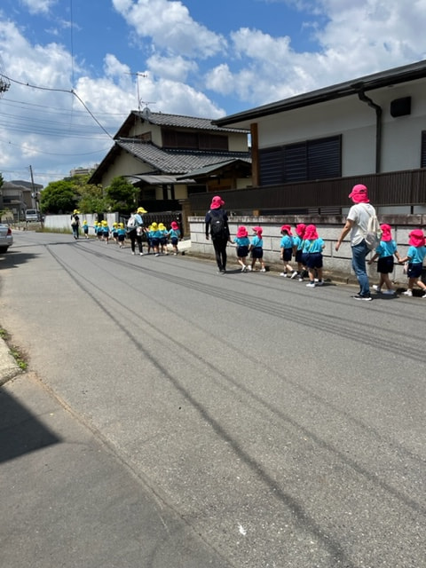 <年少組>初めてのお散歩