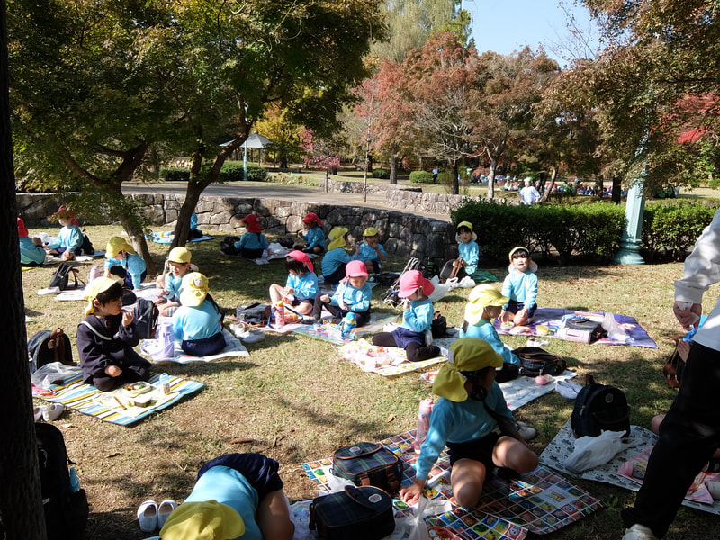 みんなで　いただきます