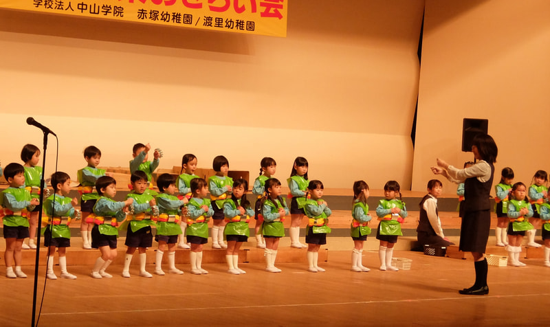 年少組　楽器あそび