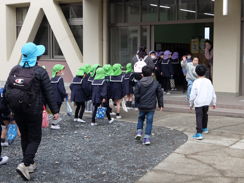 ここから入ってね