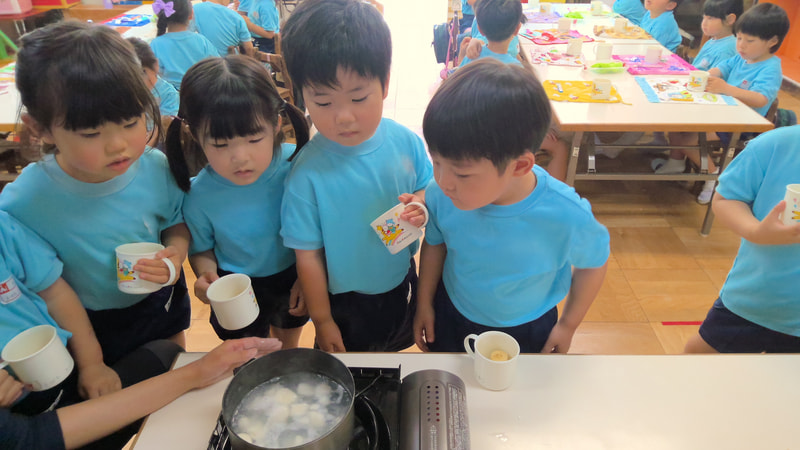 おなべでぐつぐつ